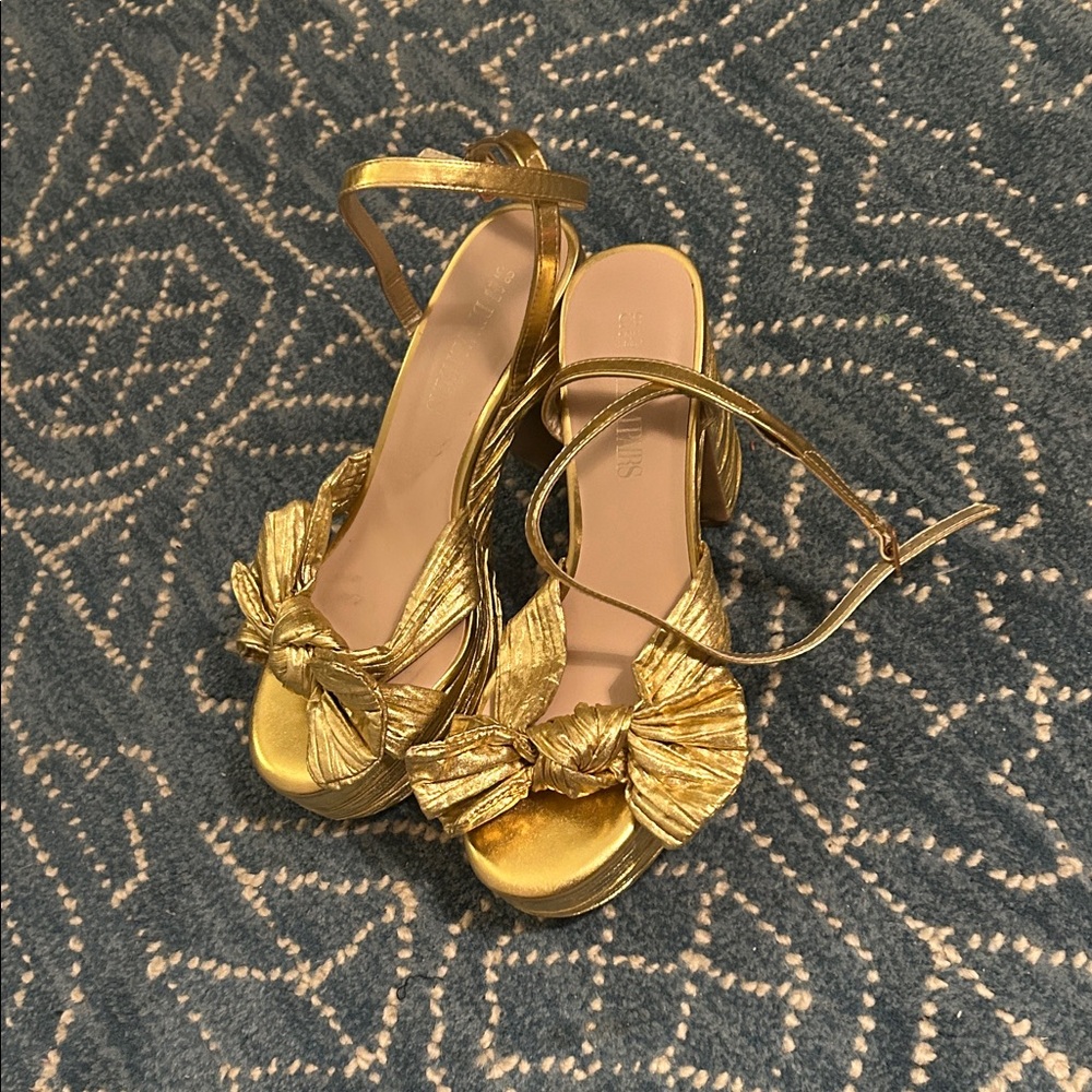DREAM PARIS Gold Bow Heels
